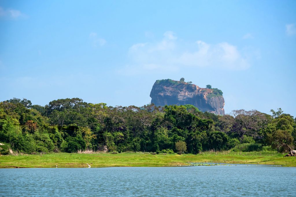 Hidden Gems: 5 Off-the-Beaten-Path Spots in Sri Lanka You Can’t Miss